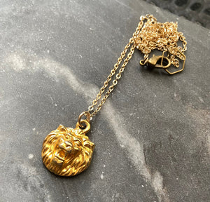 Vintage Leo Lion Head Charm Necklace Zodiac Signs Astrology Jewelry