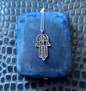 vintage silver hamsa hand charm necklace