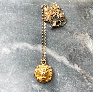 Vintage Leo Lion Head Charm Necklace Zodiac Signs Astrology Jewelry