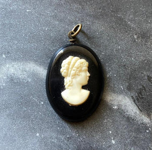 vintage cameo charm