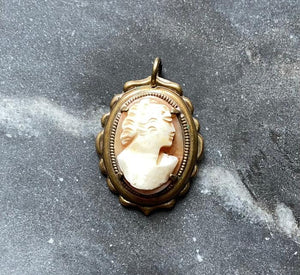 vintage peach shell brass cameo charm