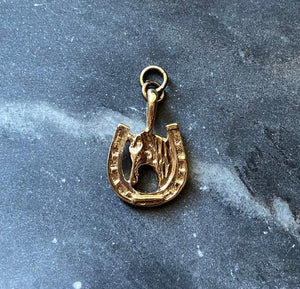 vintage horseshoe horse charm