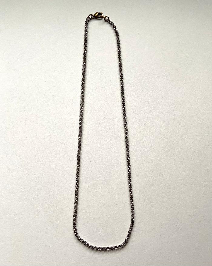 silver toned chain necklace