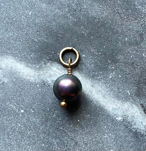 vintage tahitian pearl charm