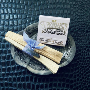Gift set with bundle of palo santo wood, incense matches and antique dish