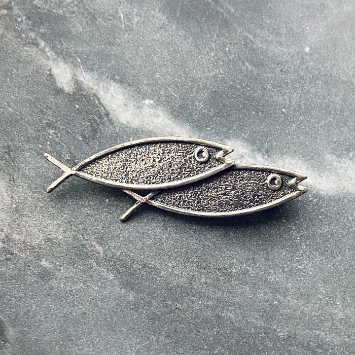 vintage silver double fish pisces pin