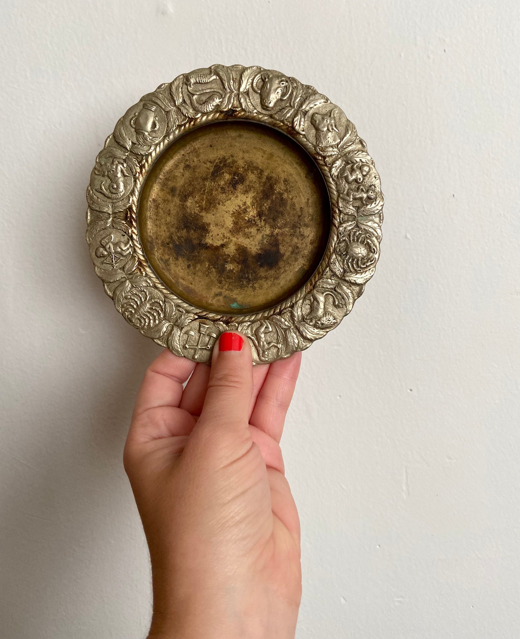 vintage astrology zodiac signs dish