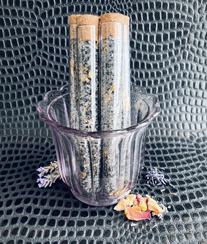 lavender and clary sage bath soak test tube