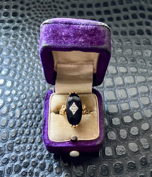 Vintage faux onyx ring